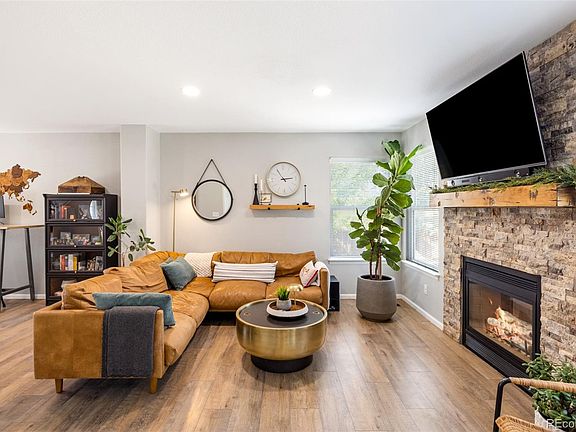 5th image of 9876 Aftonwood Street