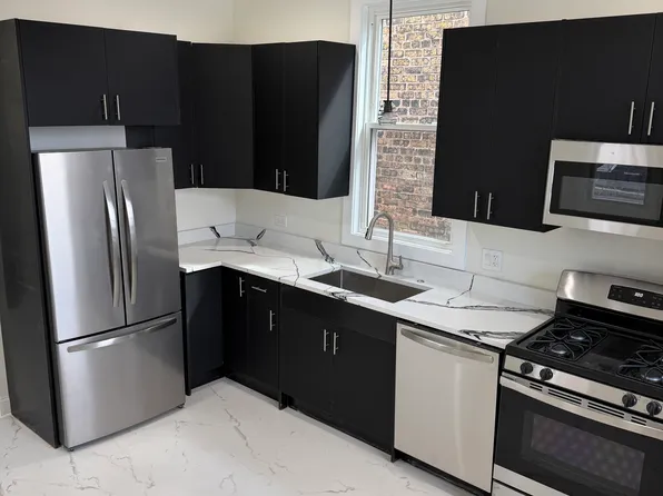 1836 N Central Park Ave APT 2, Chicago, IL 60647