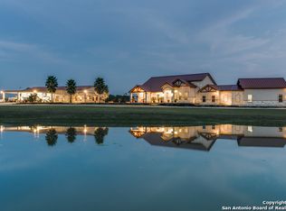 912 Private Road 4811, Gonzales, TX 78629