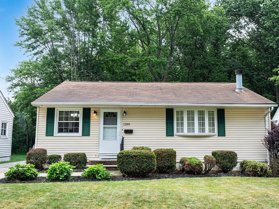 1st image of 1289 Waverly Rd