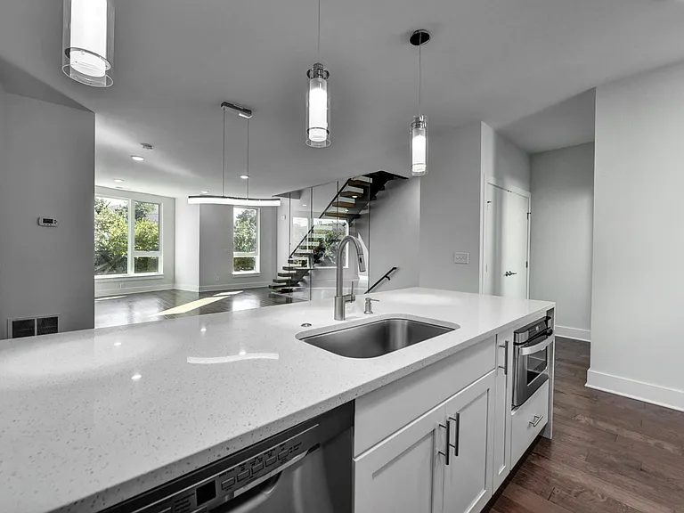 Quartz Counter Top