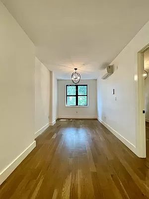 1st image of 827 Saint Johns Pl #1F