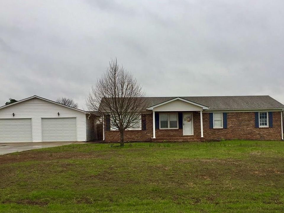 2nd image of 28368 Lambert Rd