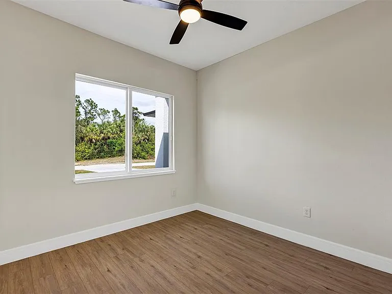 18399 Hillsborough Blvd #18399 — Photo 40