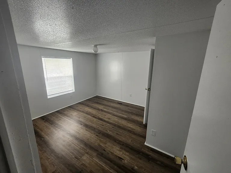 10011 SW 84th Ave — Photo 19