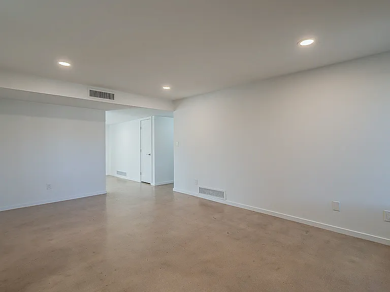 8707 E Wallen Ridge Dr — Photo 9