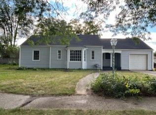 2208 Ridge Ave, Rockford, IL 61103