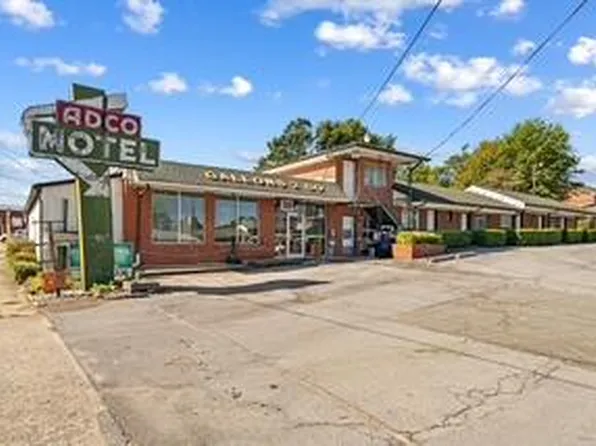 321 N 3rd Ave, Chatsworth, GA 30705