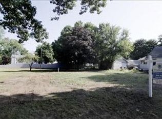 211 Durkee St, Lawton, MI 49065