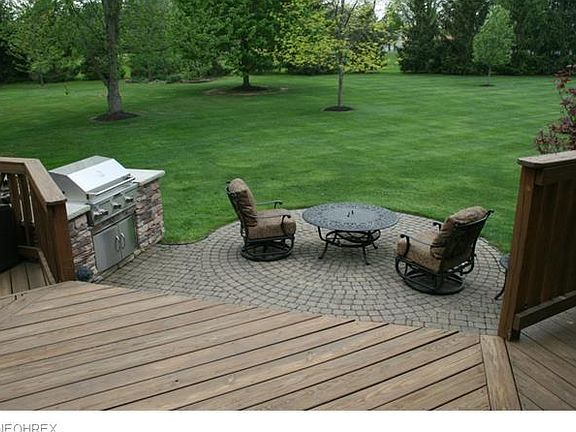 2nd image of 6691 Meadowood Dr