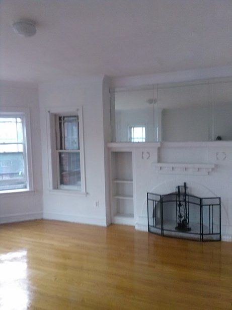 2nd image of 7711 S East End Ave