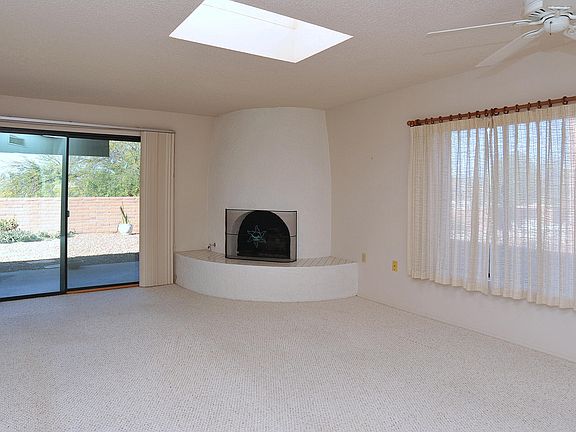 5th image of 1924 W Careybrook Ln