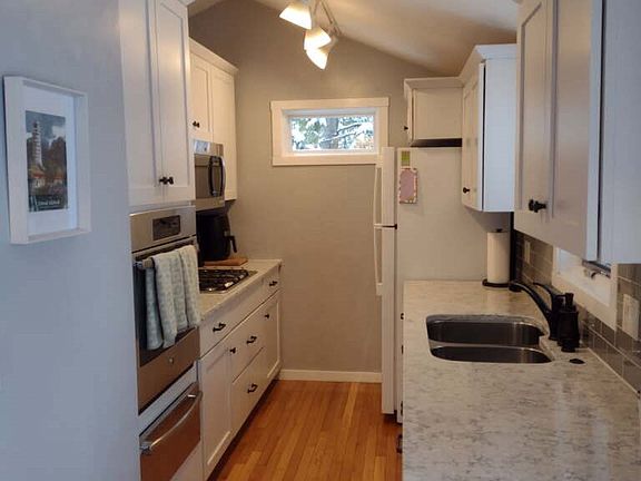 5th image of 3539 N Duluth Ave Unit 2