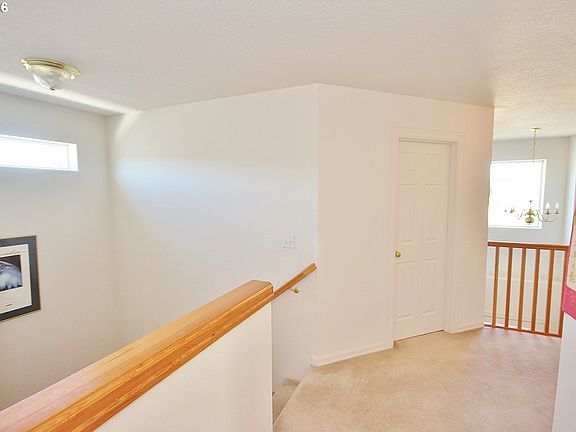 3rd image of 612 NW 24th Ave