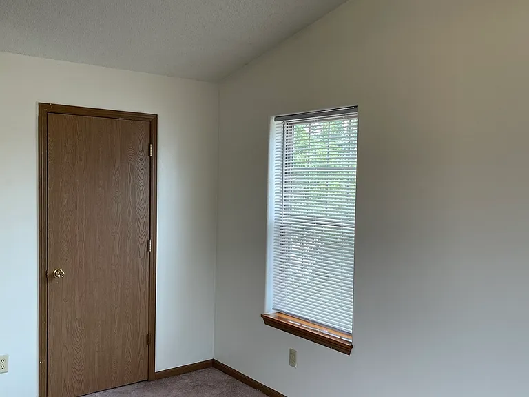 500 S Gilbert St #1S — Photo 14