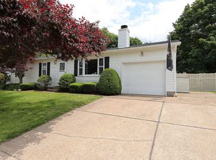 7651 Wellman Dr, Fairview, PA 16415