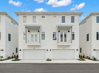 4726 Legacy Park Dr, Tampa, FL 33611