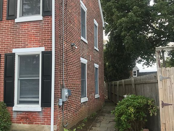 2nd image of 235 4th St