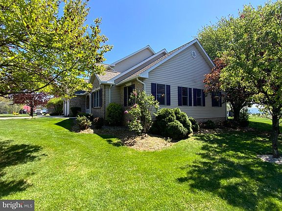 5th image of 1931 Oberlin Rd