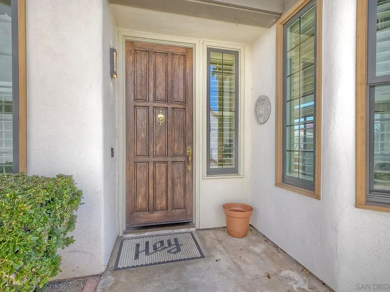17586 Bocage Point — Photo 4