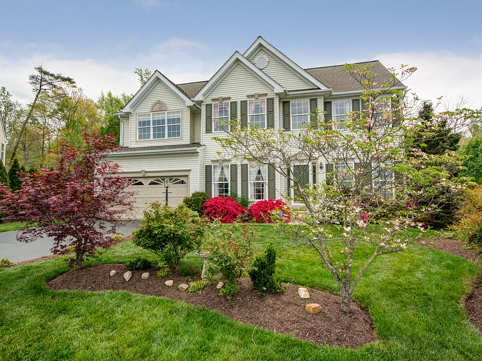 1st image of 3985 Fawnridge Ct