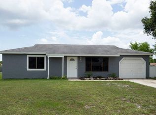 2141 SE East Dunbrooke Cir, Port Saint Lucie, FL 34952