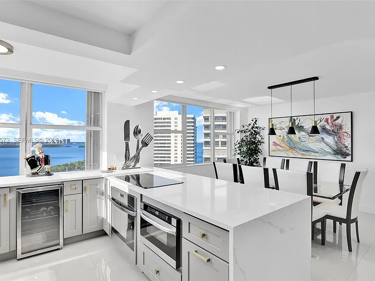 5200 N Ocean Dr #1105 — Photo 16