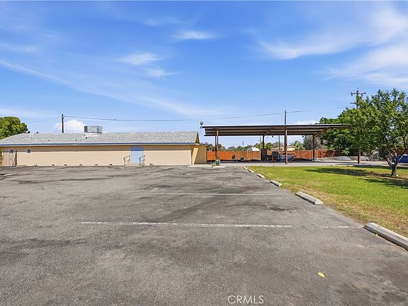 2nd image of 325 McCord Ave