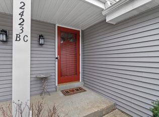 2423 Willowood Dr UNIT C, Waukesha, WI 53188