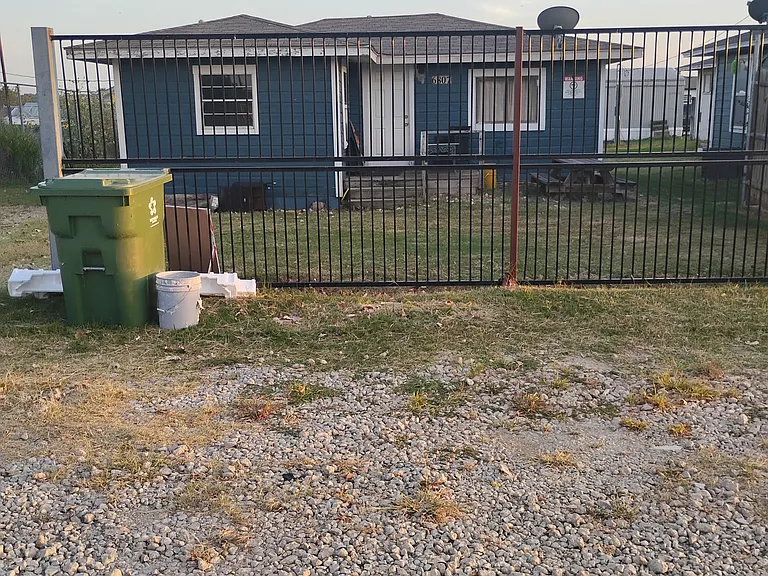 6807 Pine Ln — Photo 30