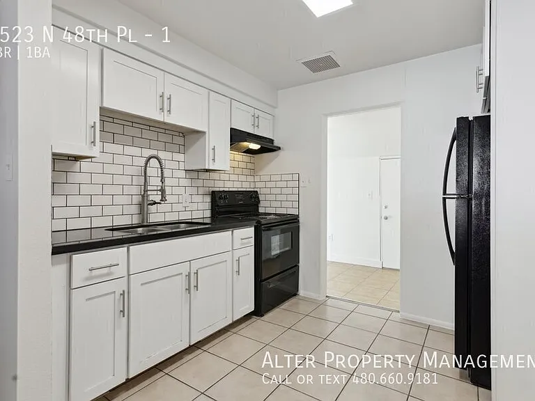 2523 N 48th Pl #1 — Photo 10