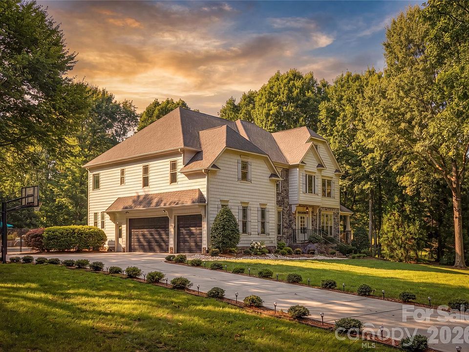 1st image of 600 Baron Rd