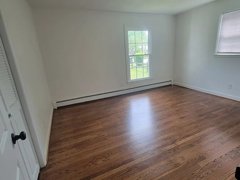 216 Maxwell Dr — Photo 6