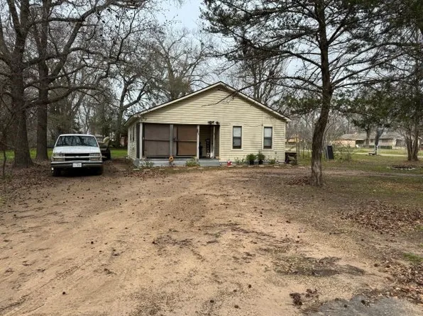 139 W Florida St, Van, TX 75790