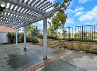 1438 Golfcrest Pl, Vista, CA 92081