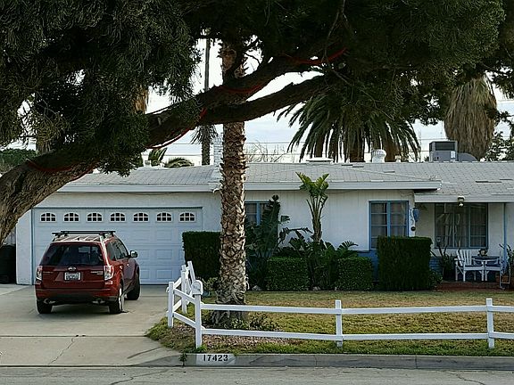 3rd image of 17423 Hibiscus St