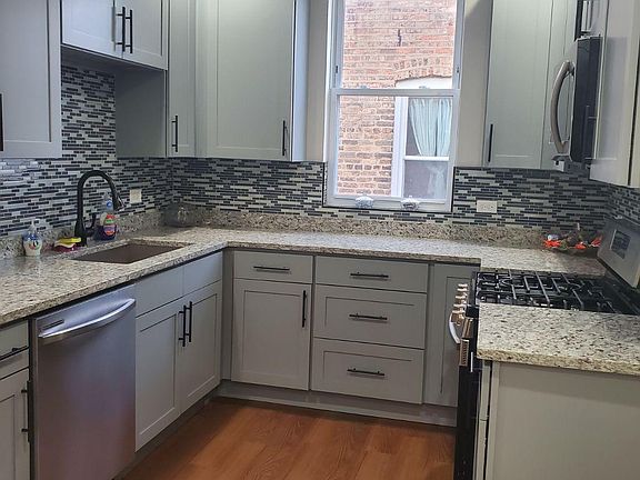 5th image of 4917 N Monticello Ave #2