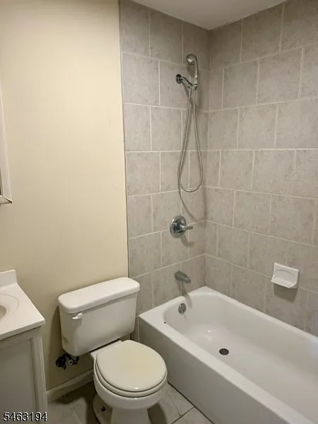 1 bed, 1.0 bath, $1,495 — Photo 3