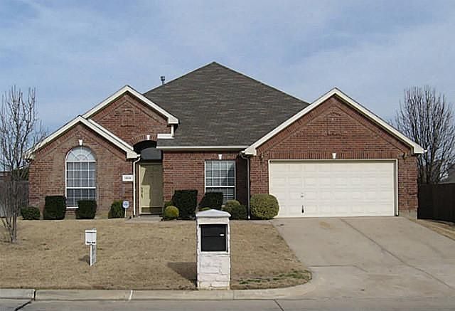 1st image of 1806 Fairfax Dr