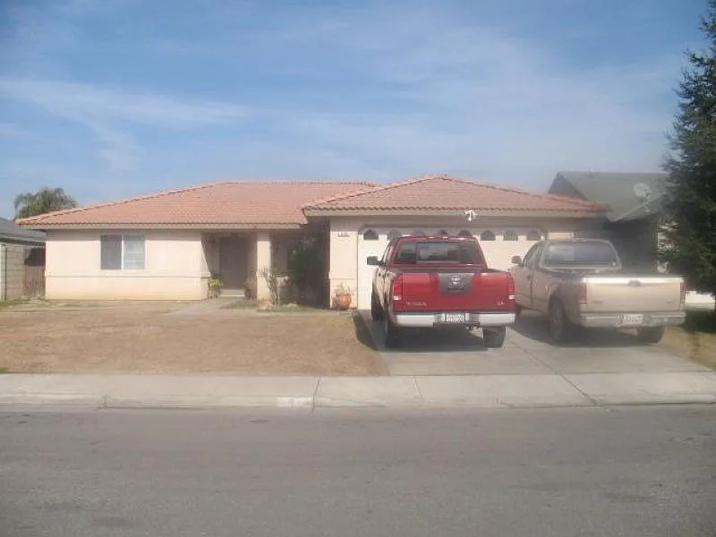 630 Vasquez Ave photo 1