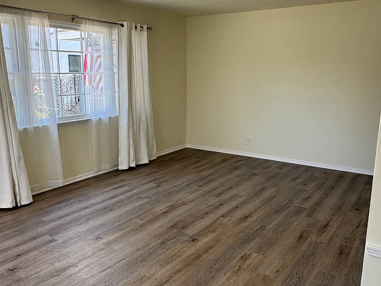 510 Grand Blvd #1 — Photo 6