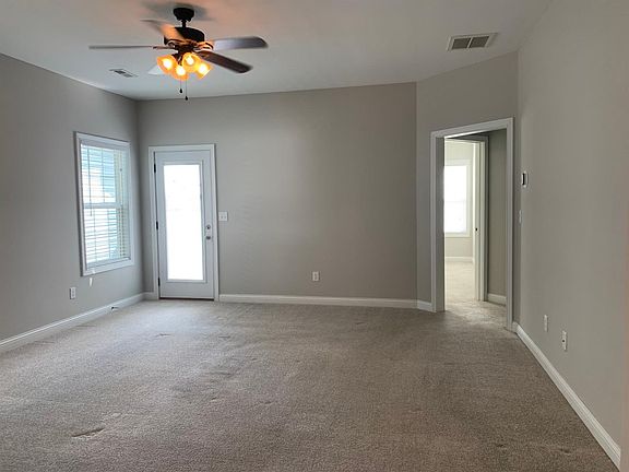 5th image of 3408 Sweet Clover Ln