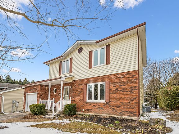 2nd image of 28 Edward St