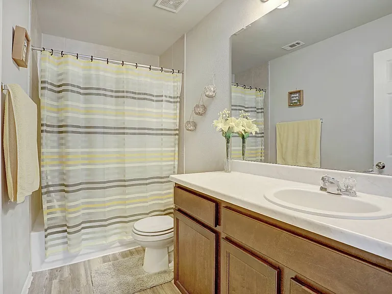 5687 Heron Dr — Photo 13