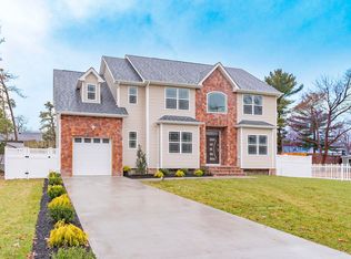 1532 Lawrence Ave, Toms River, NJ