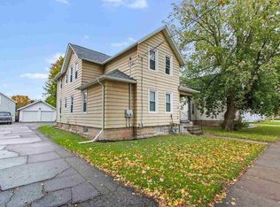 718 W Franklin St, Appleton, WI 54914