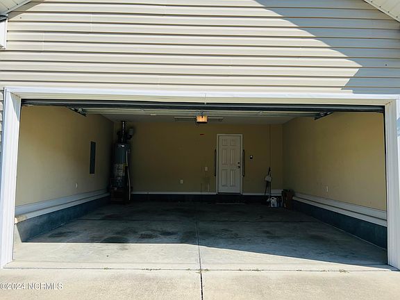 5th image of 3715 Lena Ln