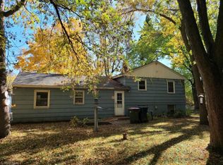 6109 Baldwin Lake Rd, Lino Lakes, MN 55014
