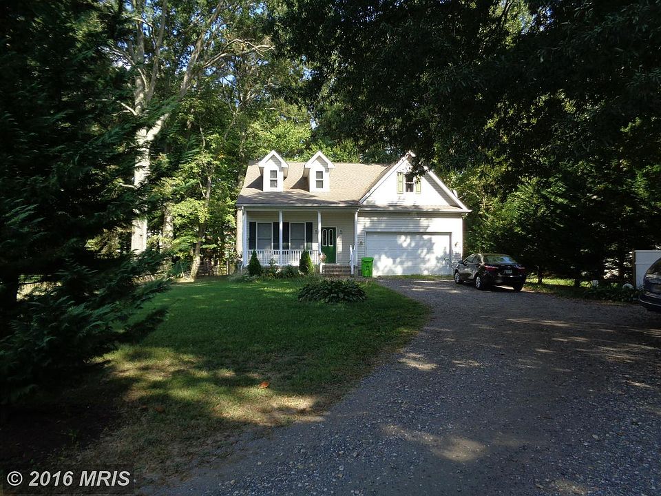 1st image of 207 Sampson Ln