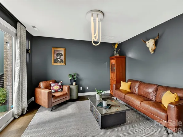 1613 Parkwood Ave, Charlotte, NC 28205